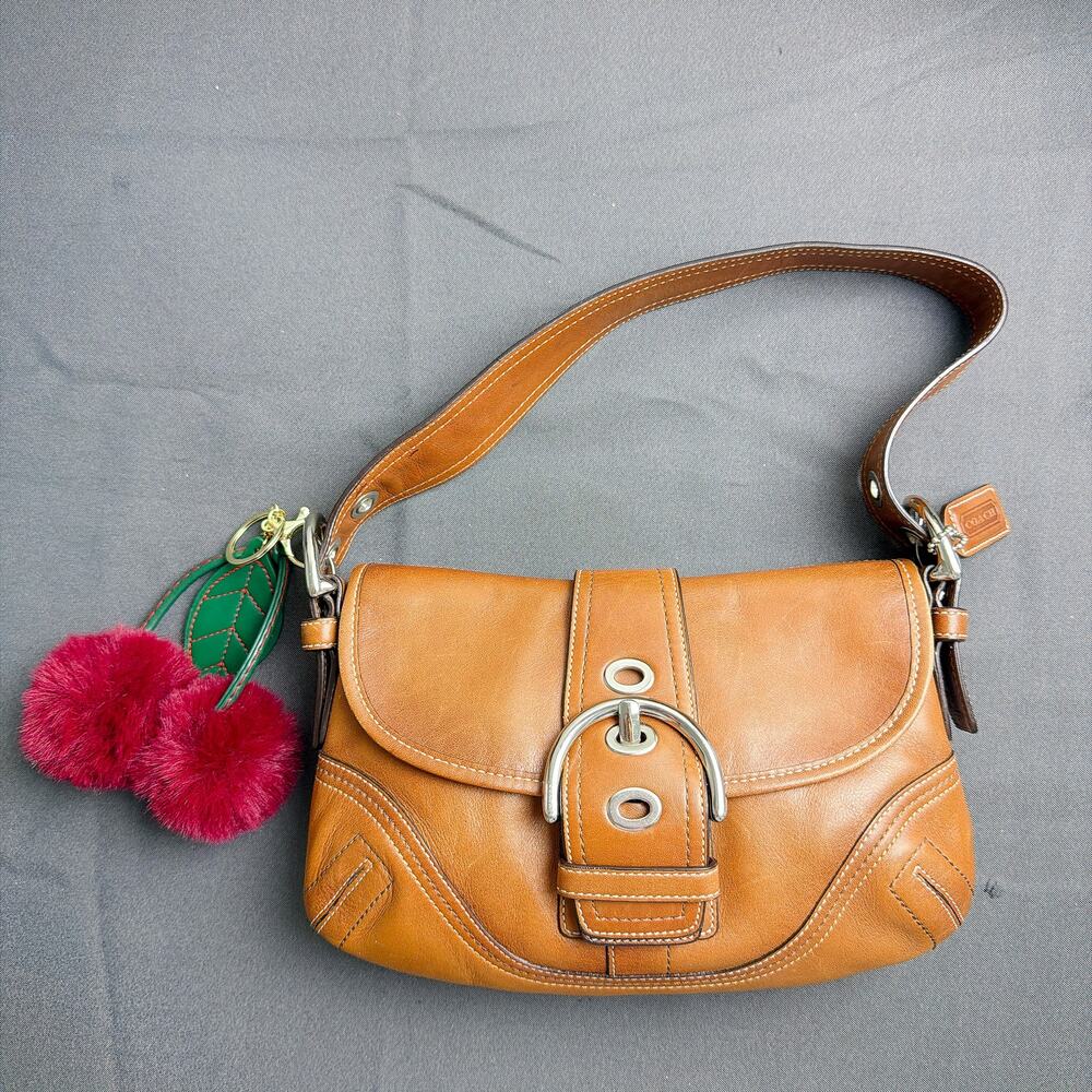 Coach Y2K Soho British Tan Leather Buckle Shoulder Bag F10188